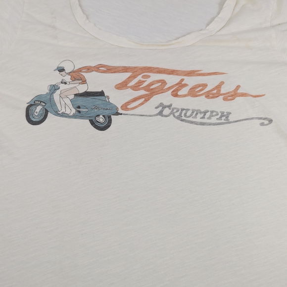 Triumph Tigress Johnson Motors Women's Cream Colored T-Shirt Blouse 2X - Picture 1 of 7